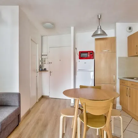 °apartment With Balcony & Parking° Apartment