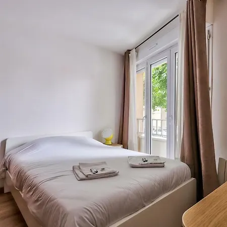 °apartment With Balcony & Parking° *